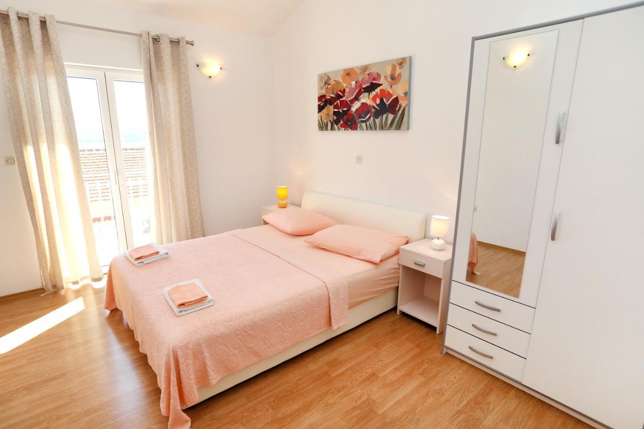 Apartments M&I Trogir Kültér fotó